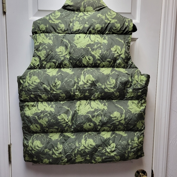 Mode of One Men's Green Patterned Puffer Vest Large NEW - Picture 3 of 11